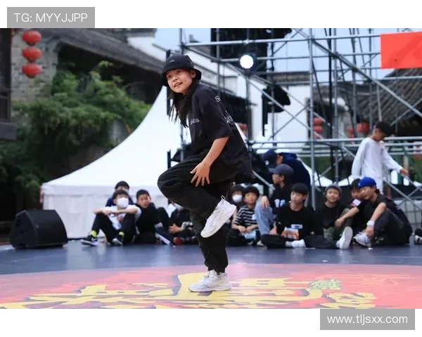 南京街舞队荣登全国街舞速度排行榜第六名引发热议